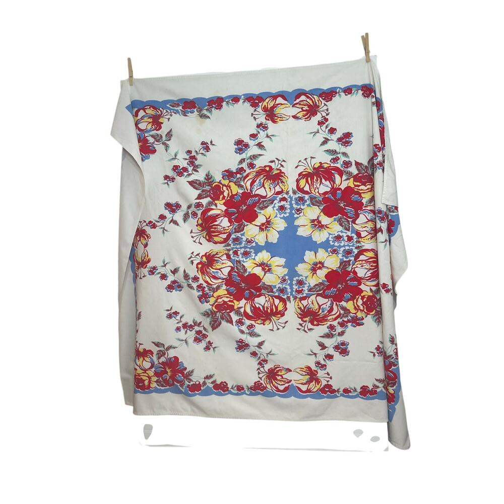Vintage 1950’s Cotton Vibrant Multicolor Tablecloth Cottagecore Red Square - Picture 3 of 6